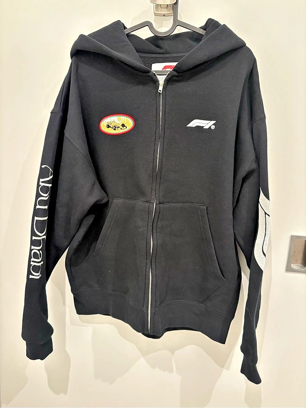 Pacsun Formula 1 Abu Dhabi Grand Prix hoodie Size
